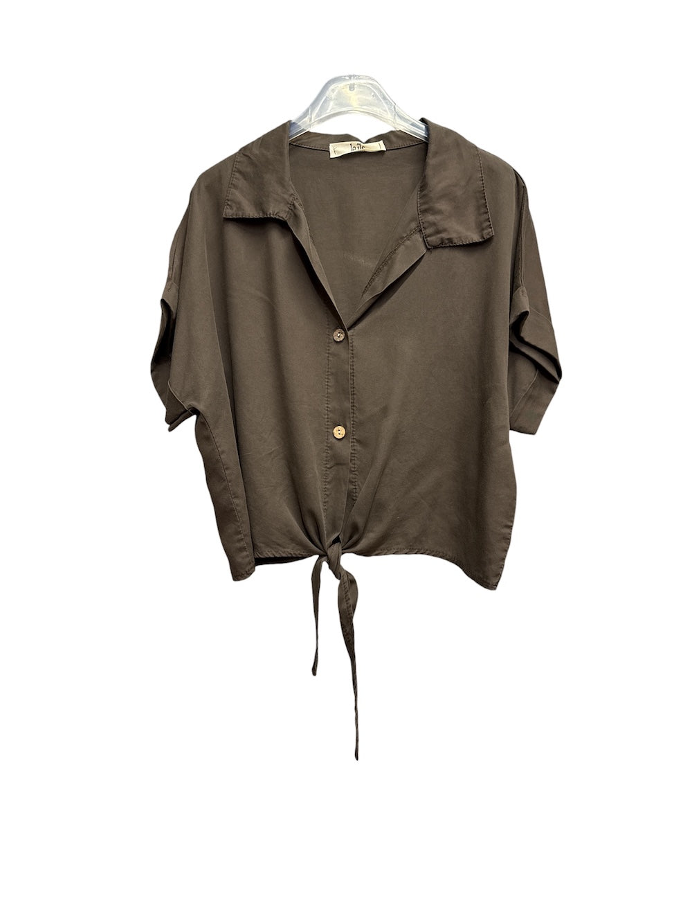 Le îls brown shirt