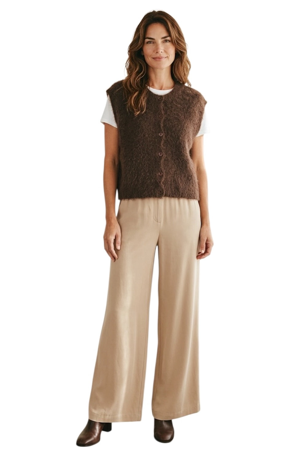 Le îls brown vest