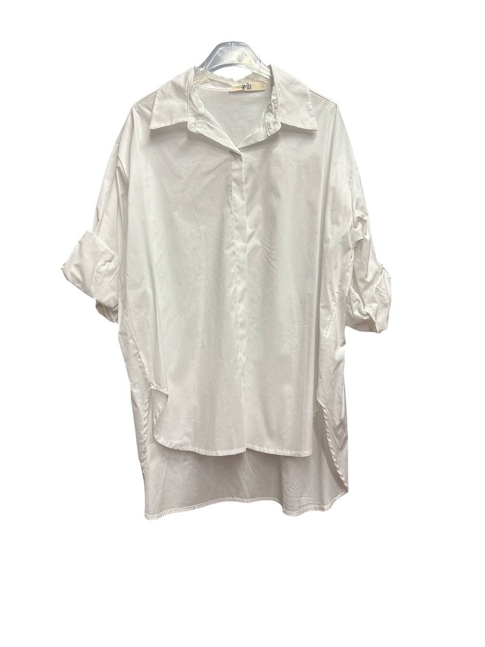 Le îls light blue shirt