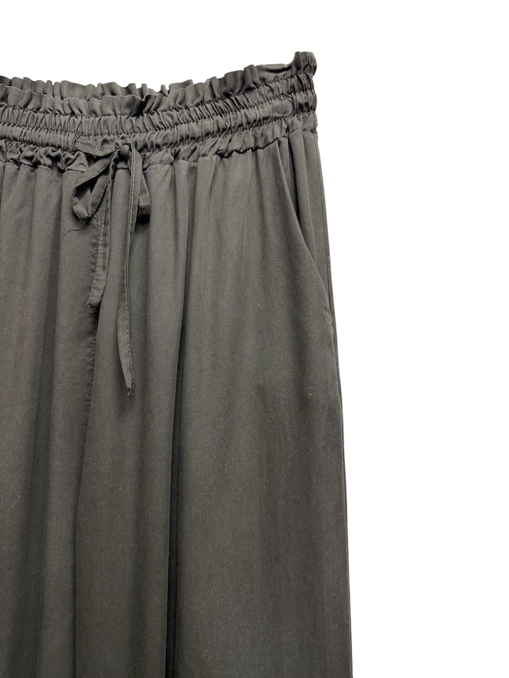 Le îls black pants