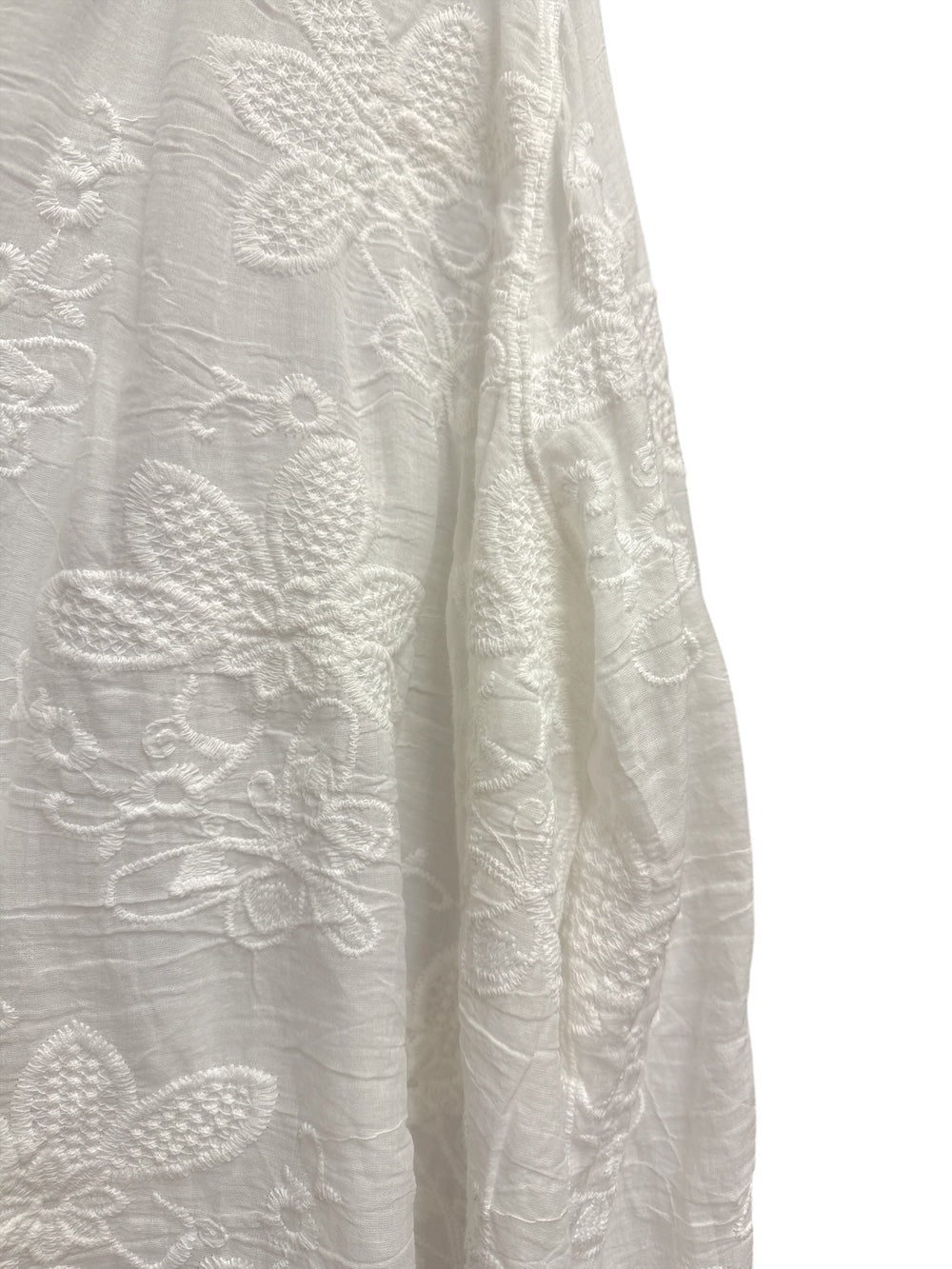 Le îls white shirt