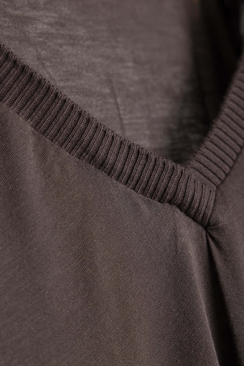 Saiph dark brown t-shirt