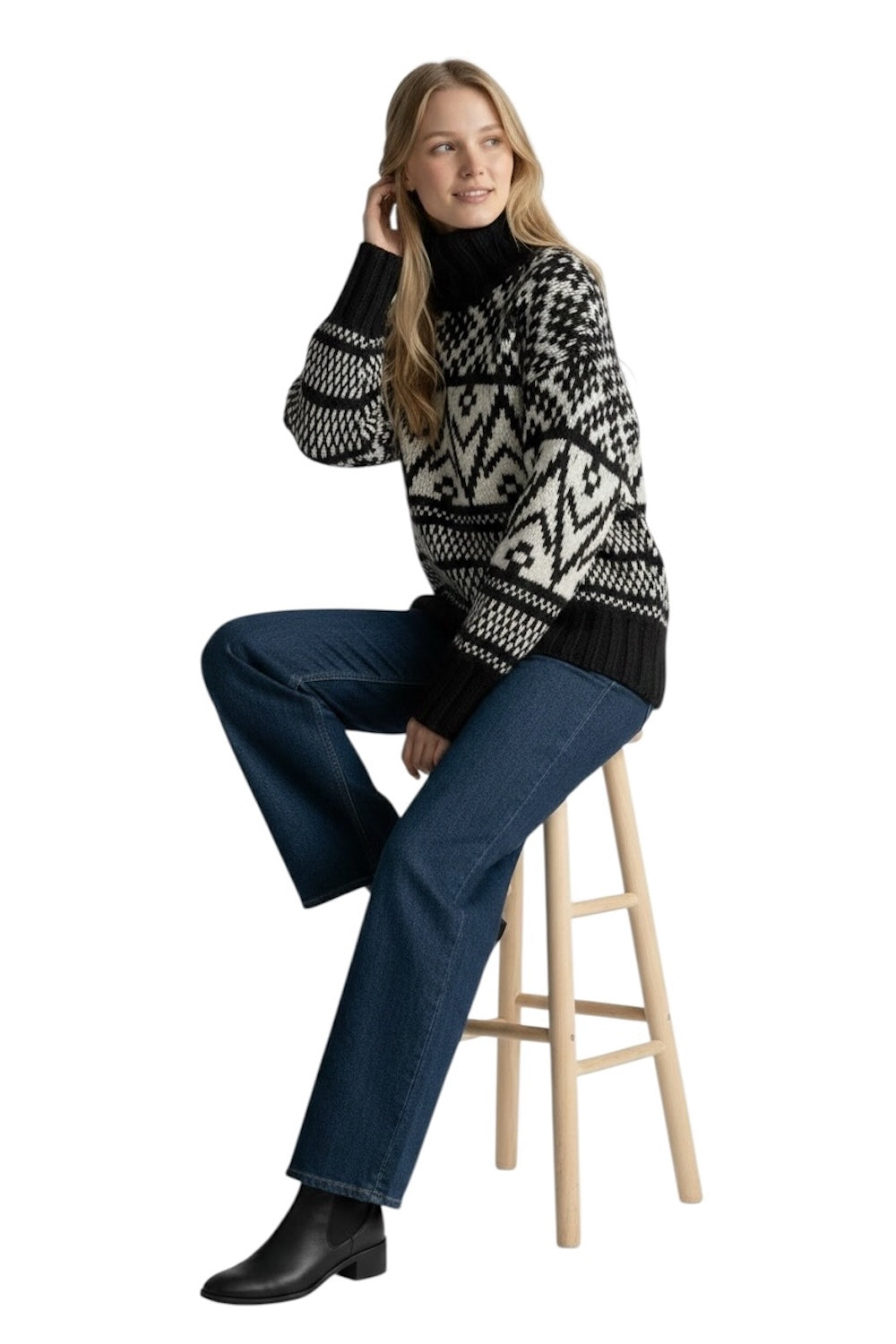 Saiph black pullover