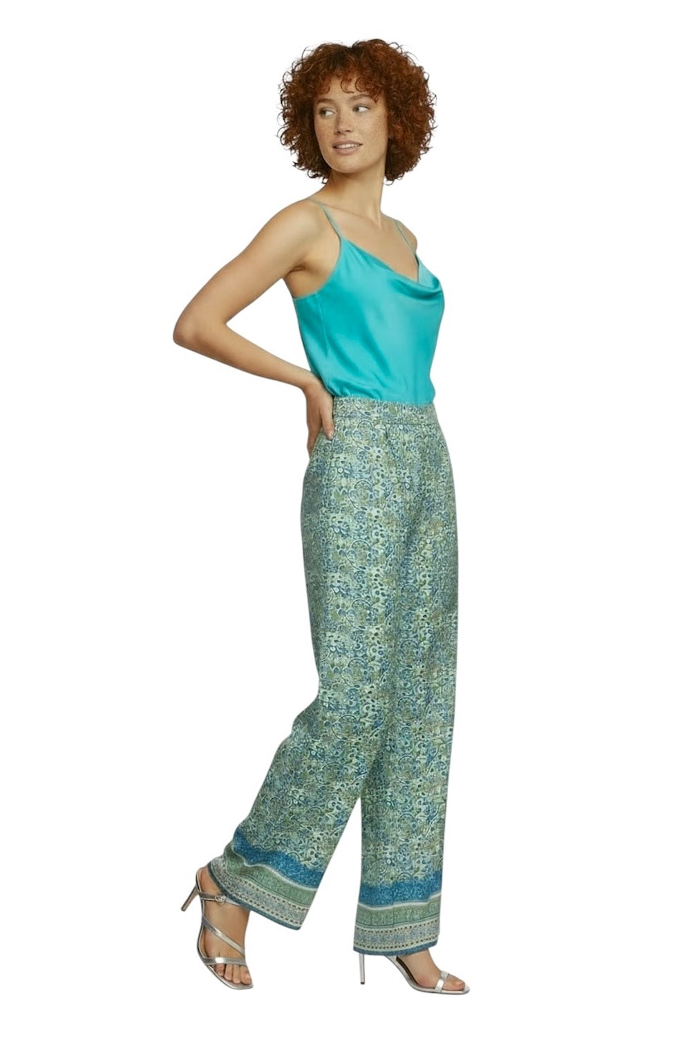 Pantaloni azzurri Hindi