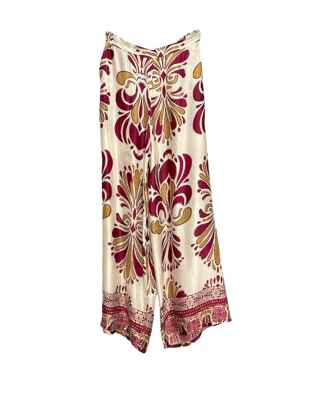 Susy Star india red pants