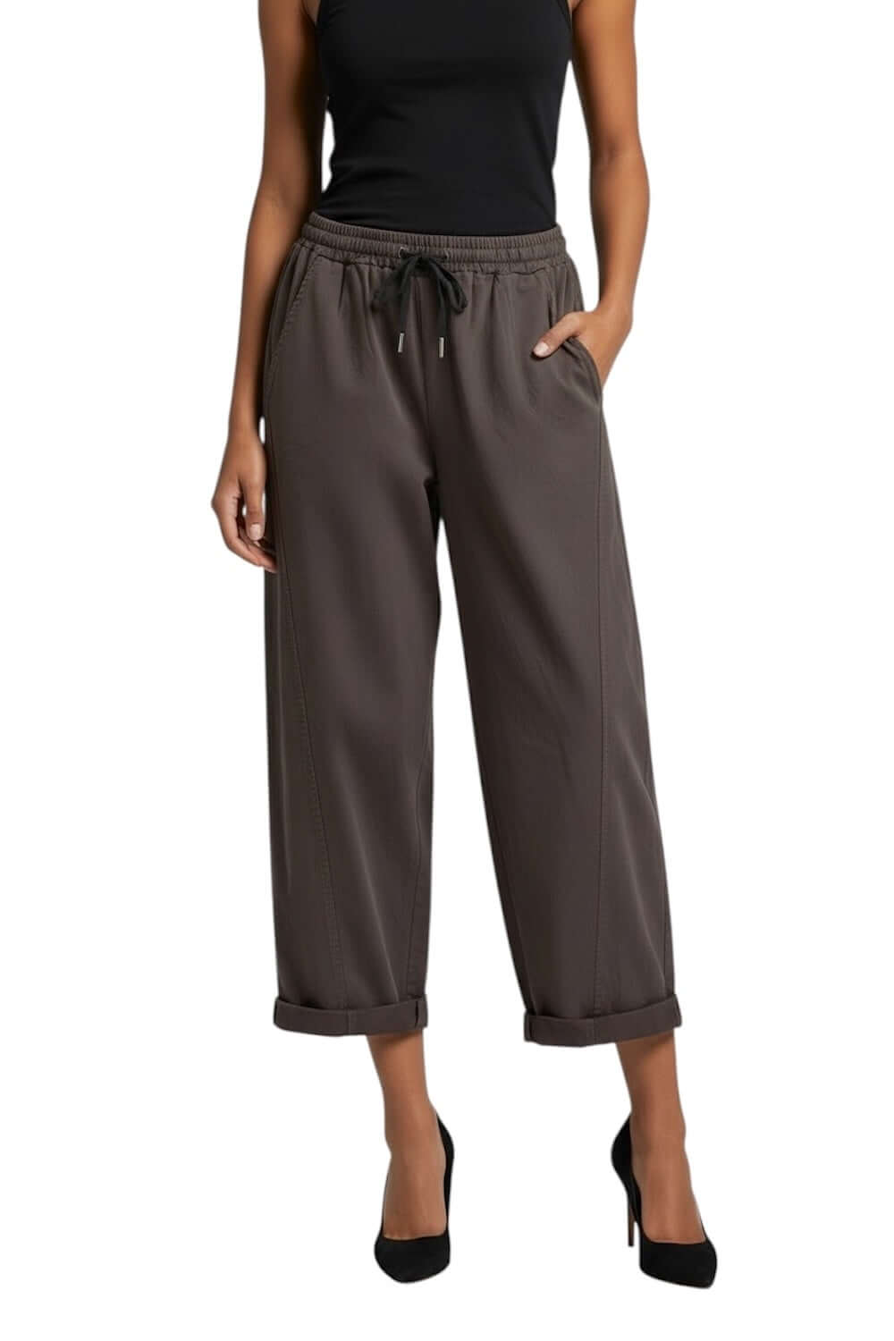 Susy Star dark brown pants