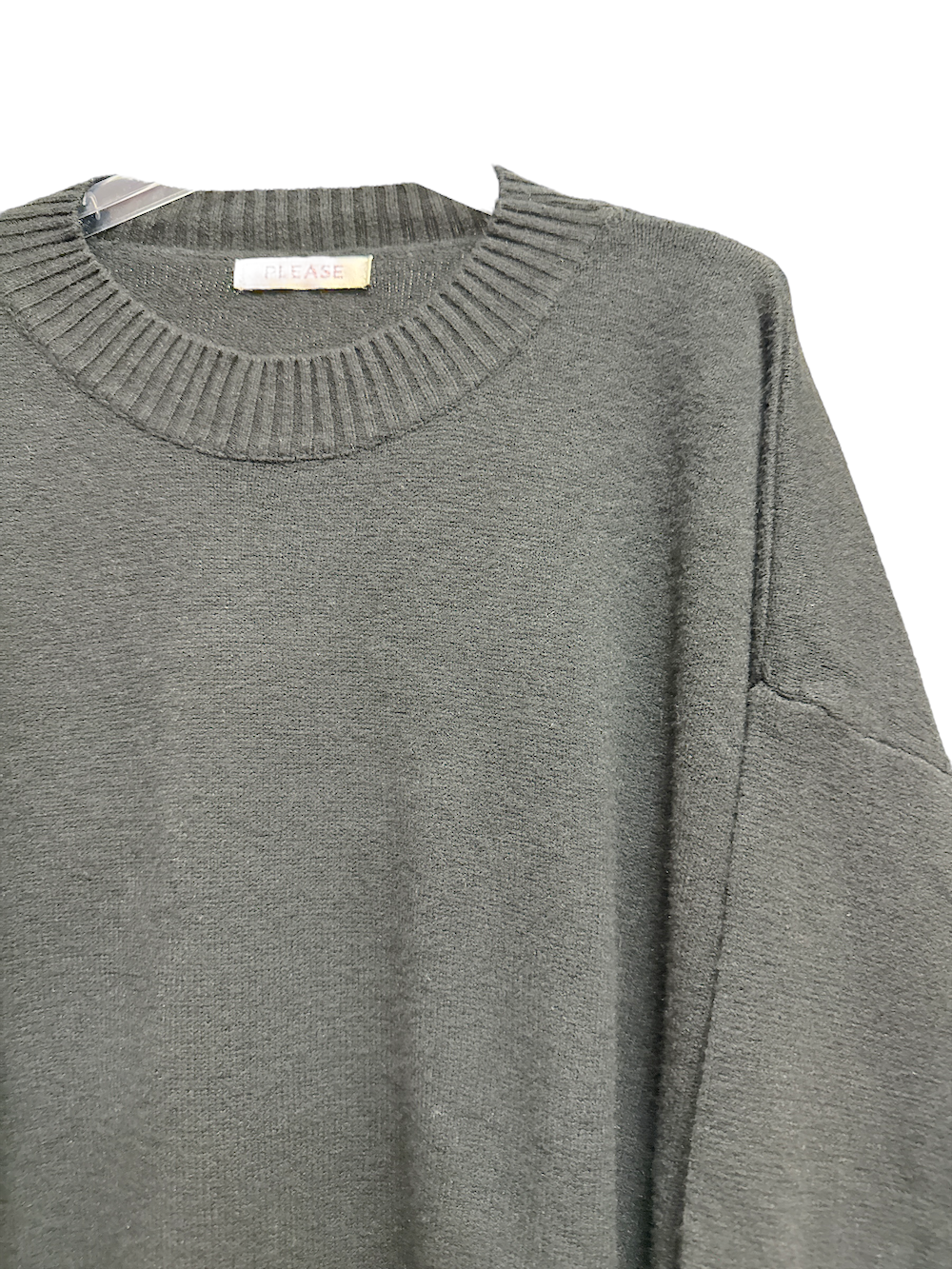 Per favore, maglione nero