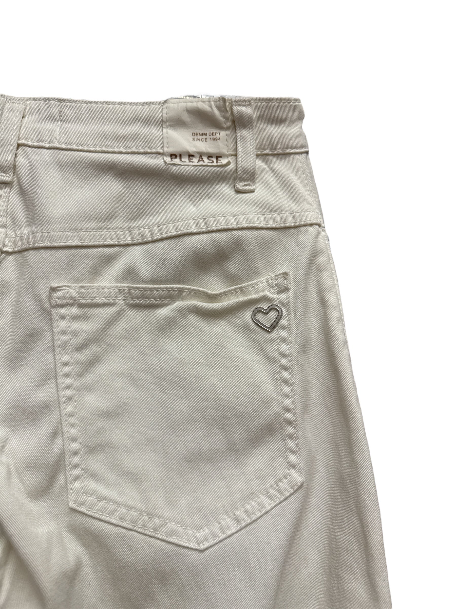 Please white pants