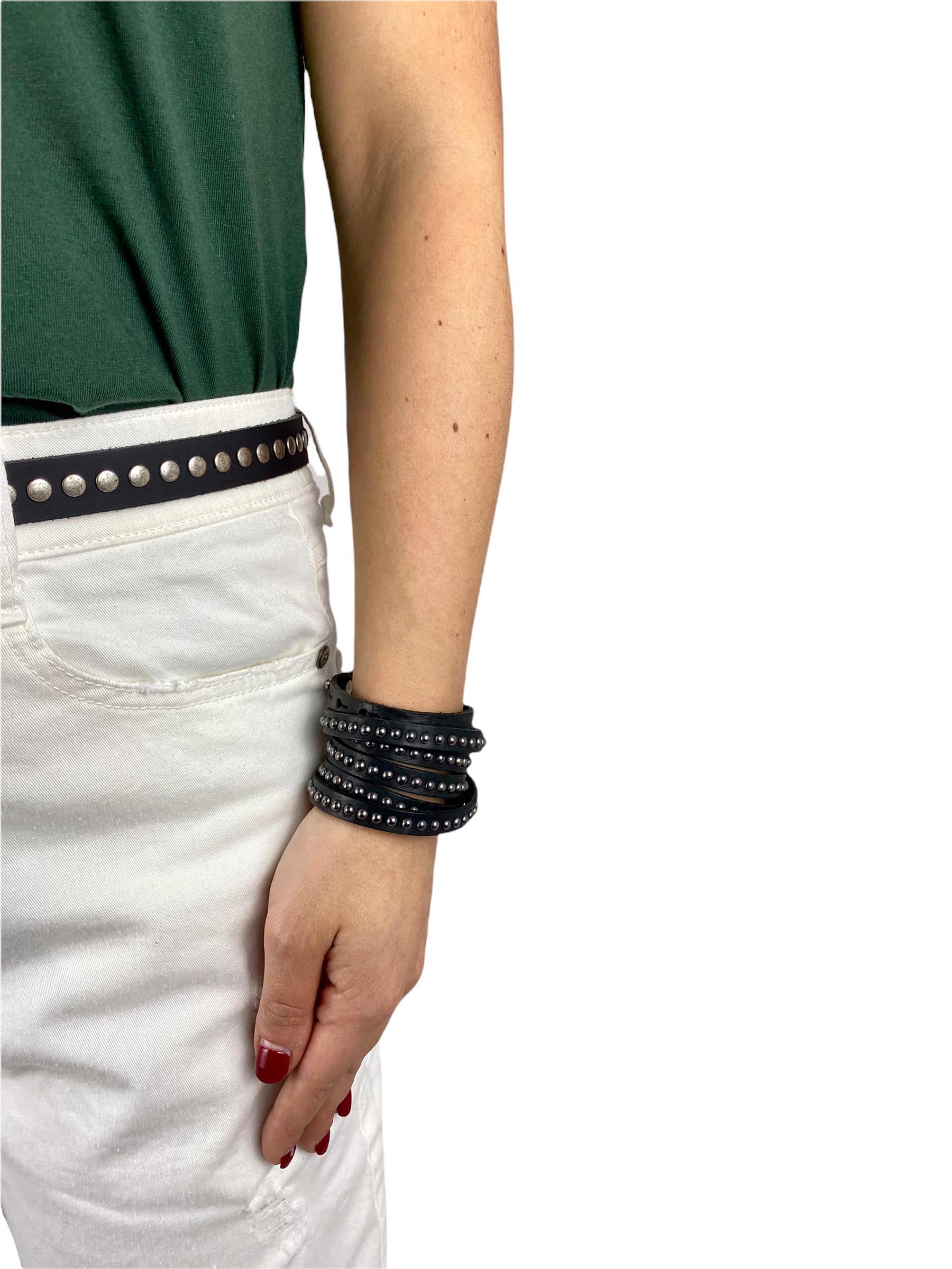 DA.D black bracelet five turns