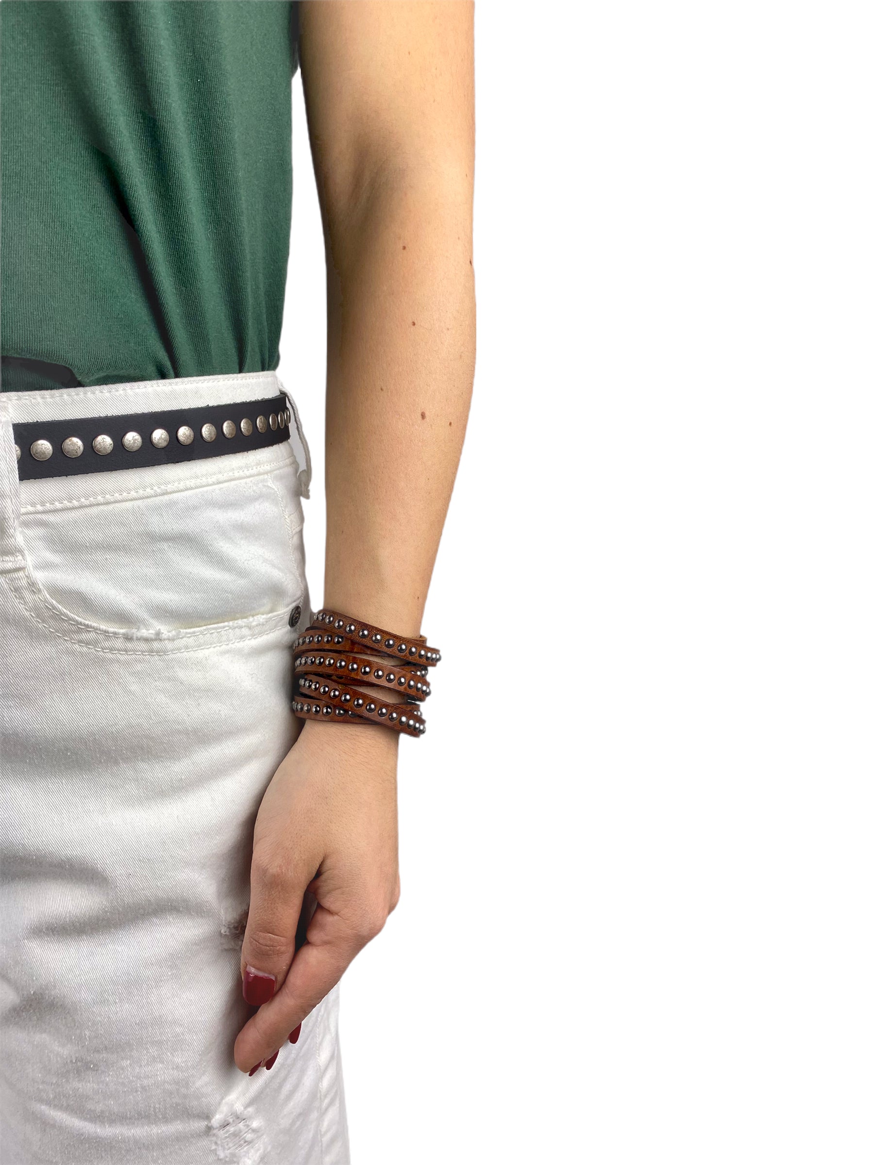 DA.D brown bracelet five turns