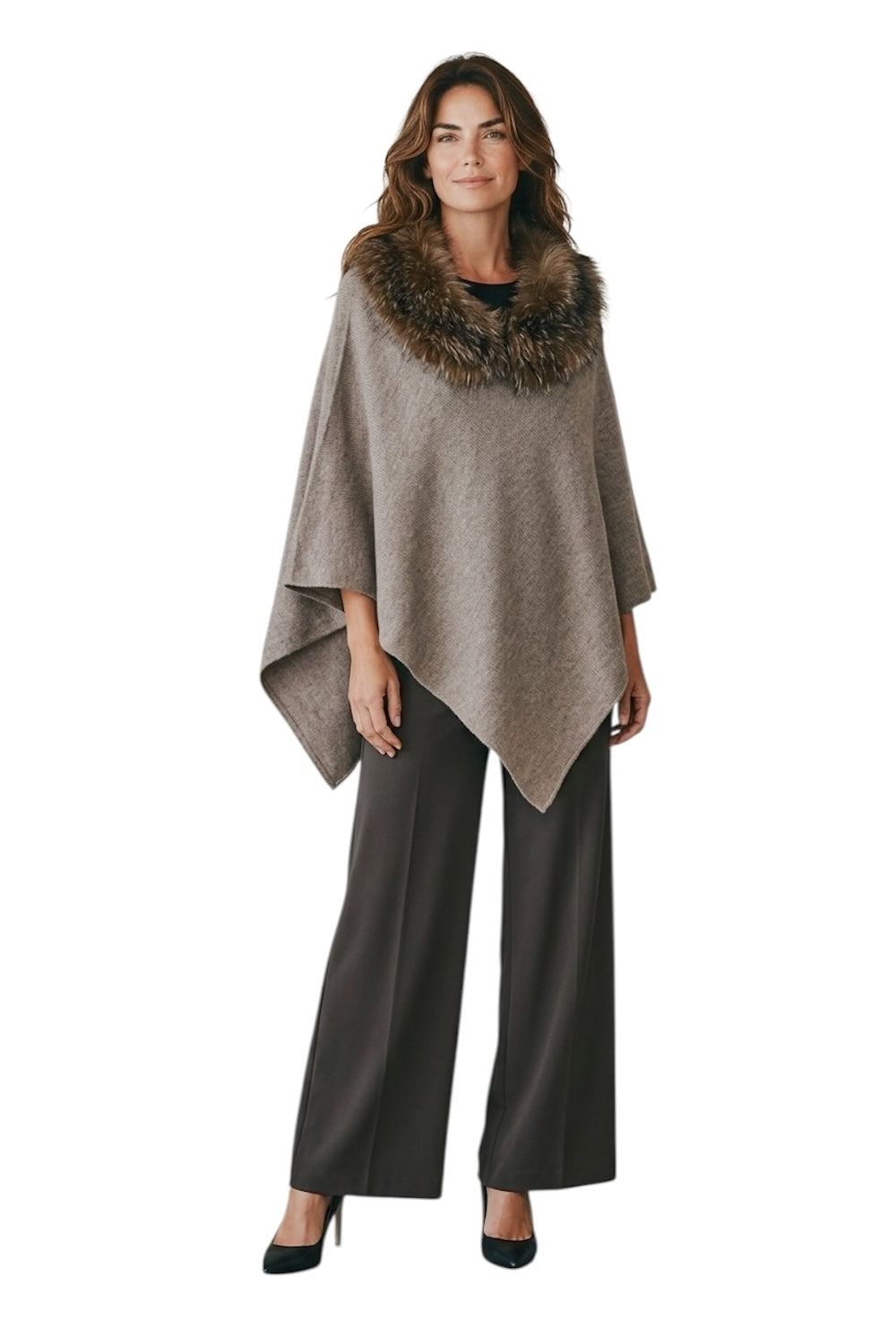 Le îls beige poncho jacket