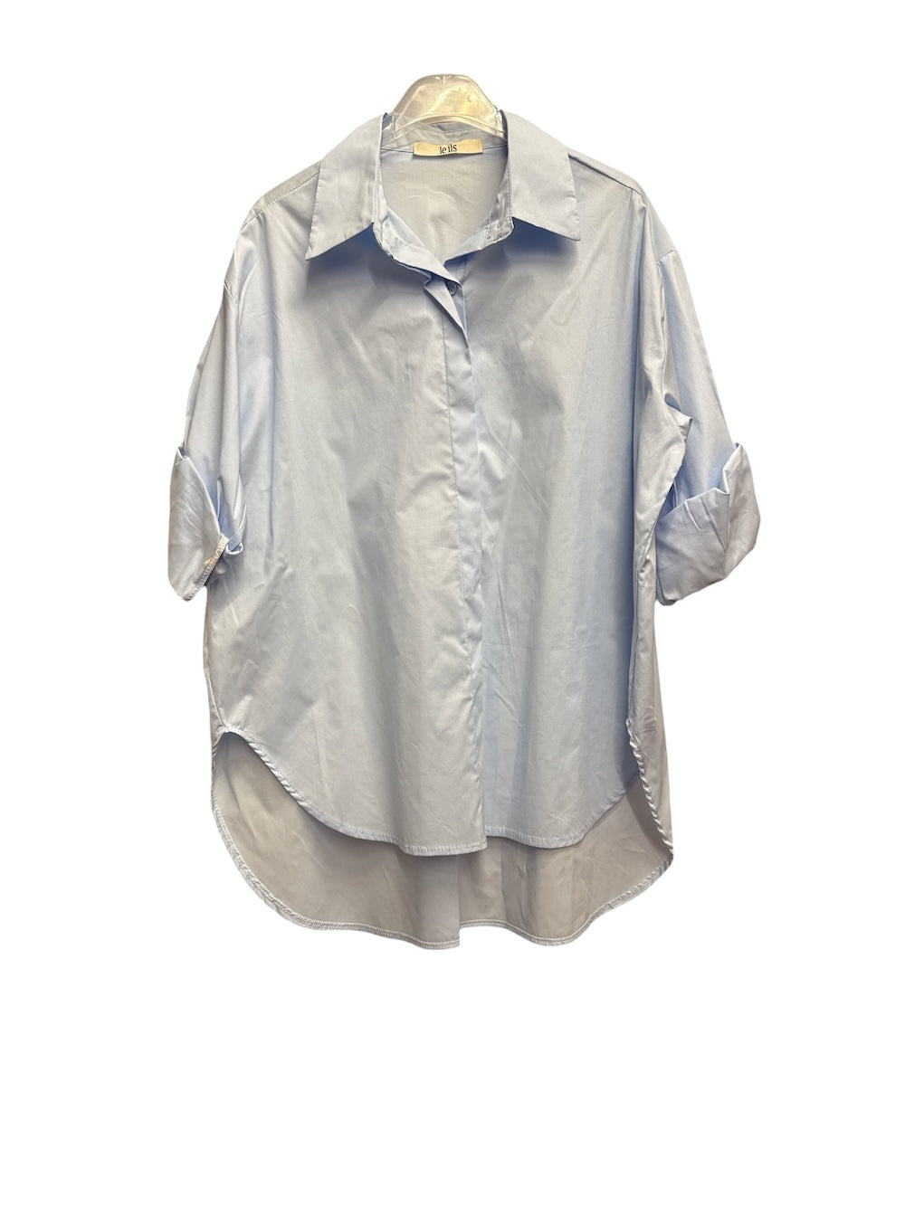 Le îls light blue shirt