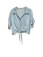 Le îls light blue shirt