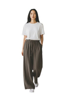 Le îls brown pants