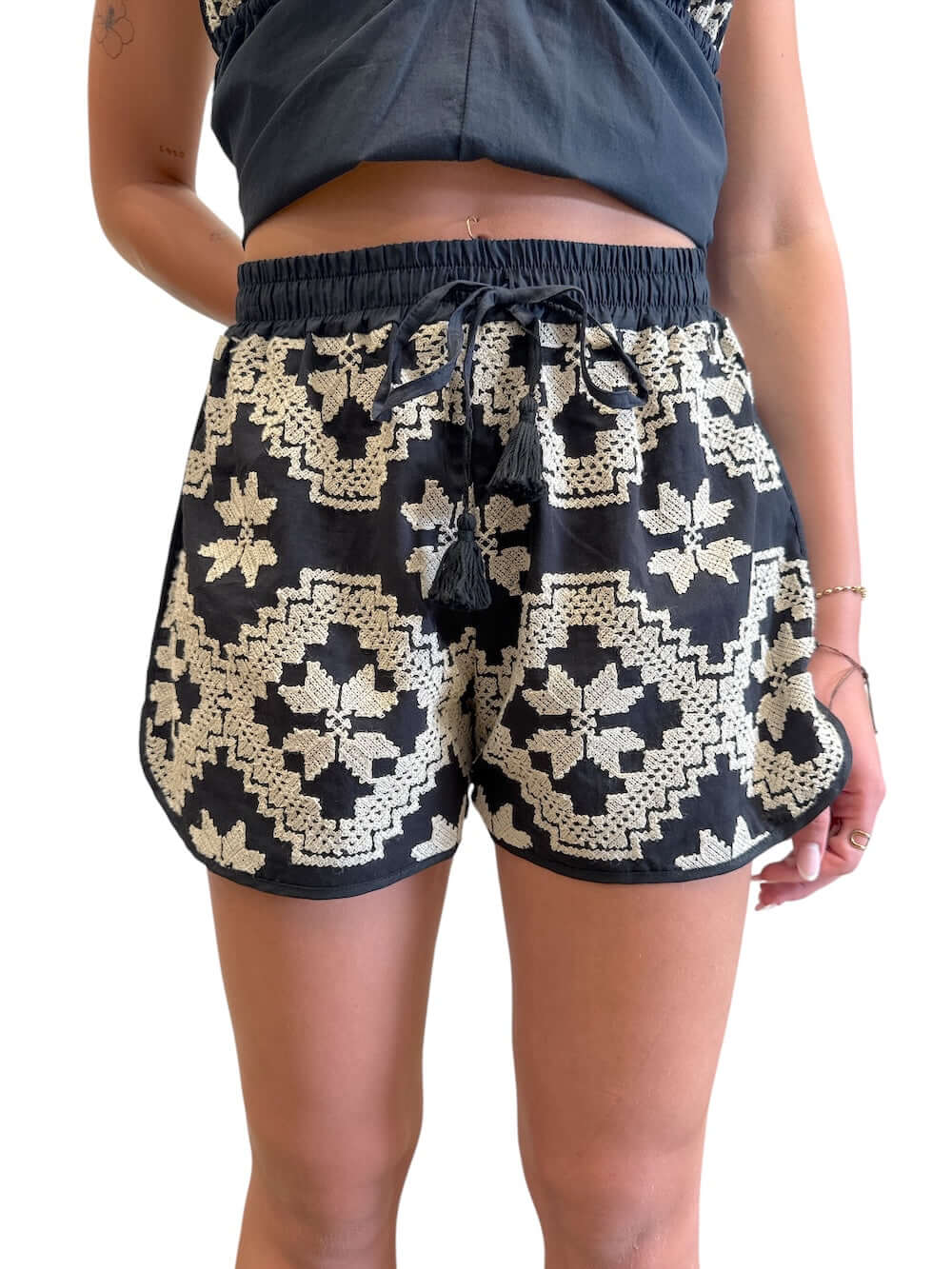 Dixie black short