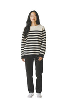 Vicolo cream black line cashmere pullover