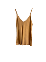 Dixie hazelnut top