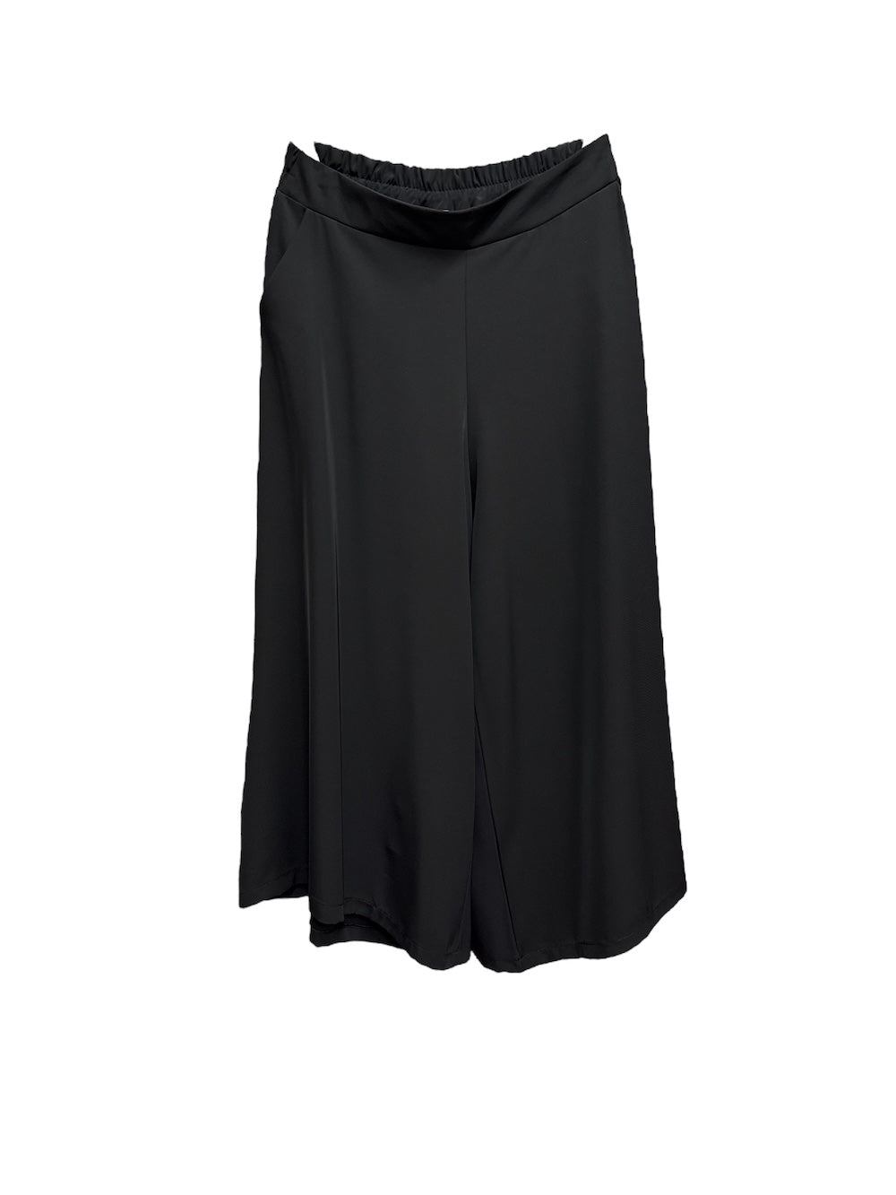 Susy Star black pants