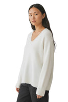 Le îls white pullover