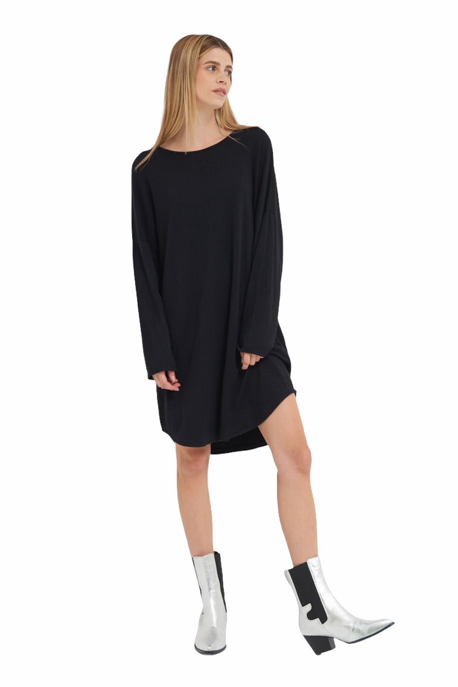 Kikisix black long sleeve dress