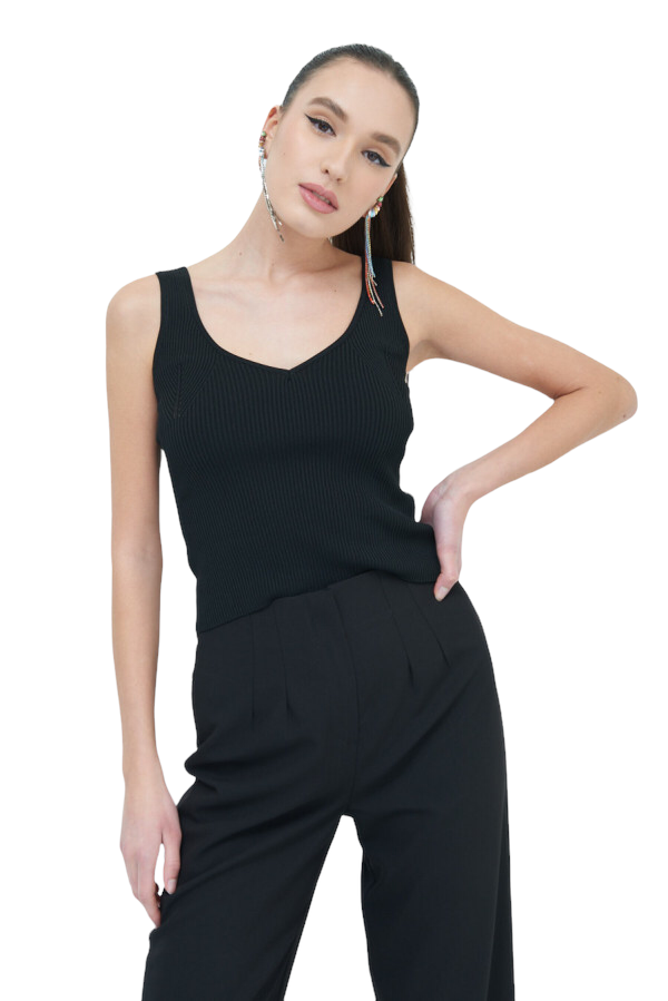 Kikisix black top